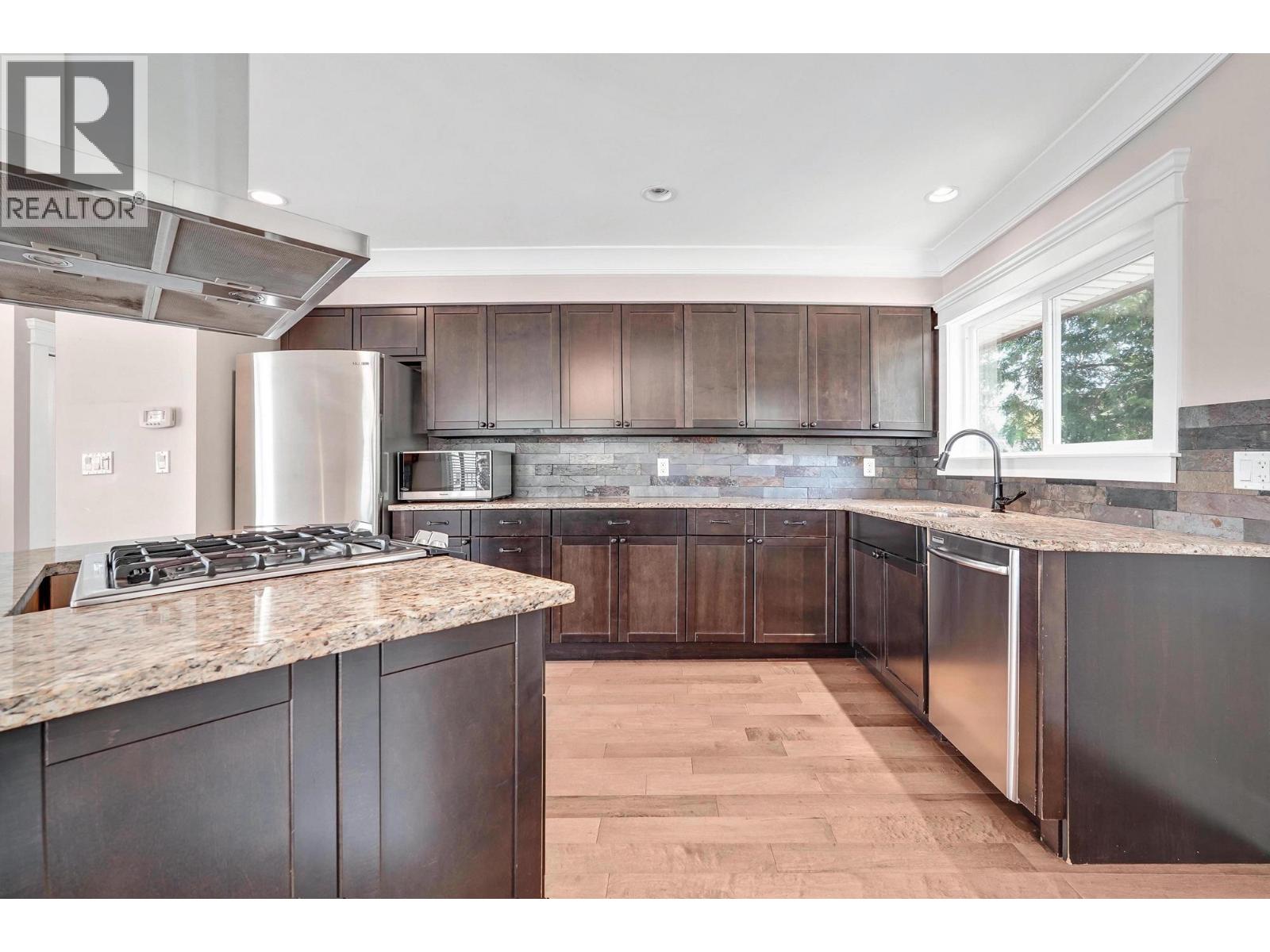 Photo 6 of 5290 Upland Drive, Delta BC