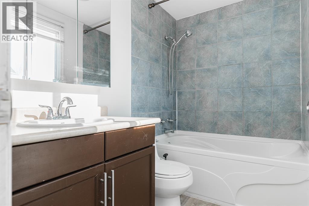 Photo 18 of 232 Caouette Crescent, Fort Mcmurray AB