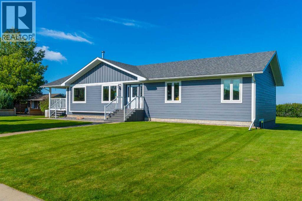 Photo 3 of 30344 Range Road 282, Rural Mountain View County AB
