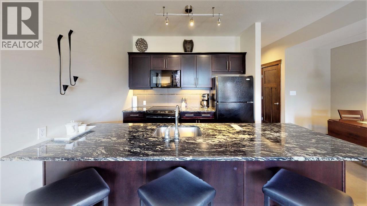 Photo 18 of 700 Bighorn Boulevard Unit 715 D, Radium Hot Springs BC