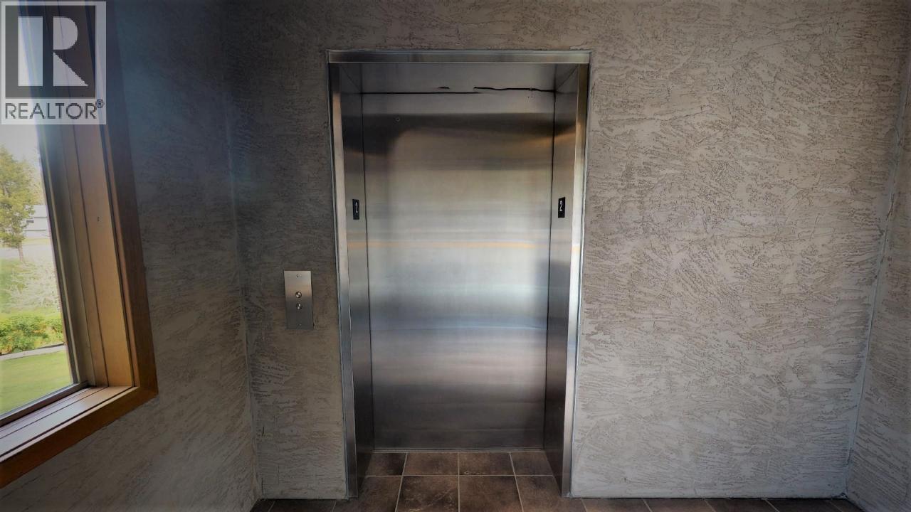 Photo 39 of 700 Bighorn Boulevard Unit 715 D, Radium Hot Springs BC