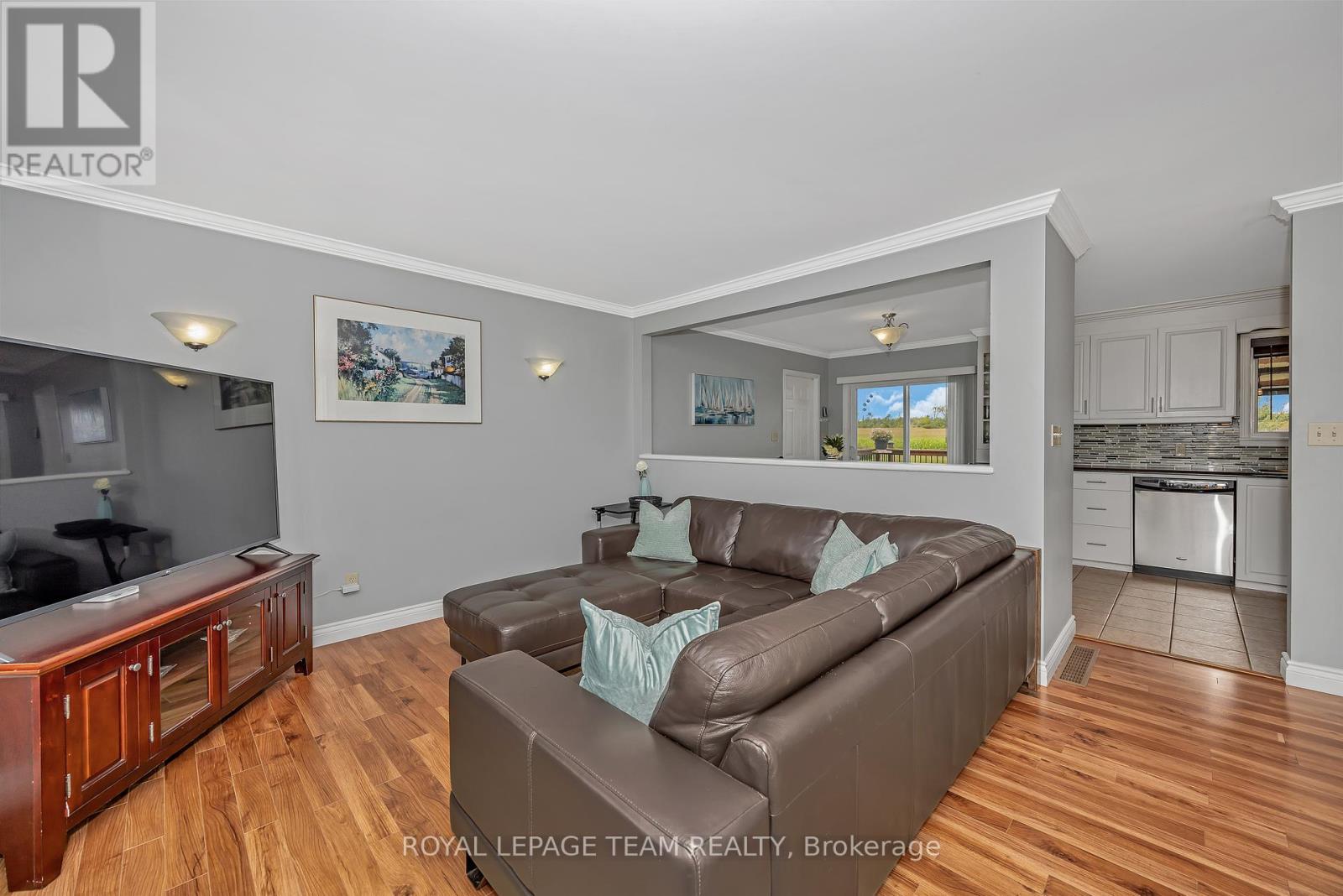 Photo 10 of 772 Kitley Line 3 Road, Elizabethtownkitley ON