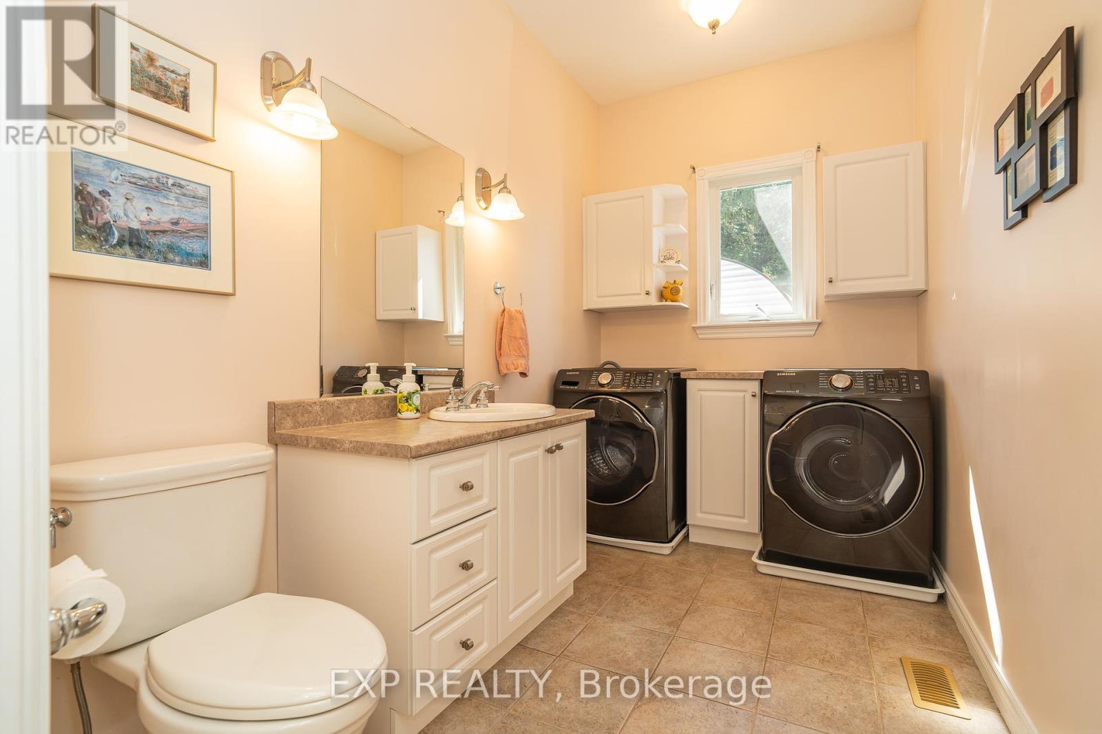 Photo 36 of 3403 Gendron Road, Clarencerockland ON