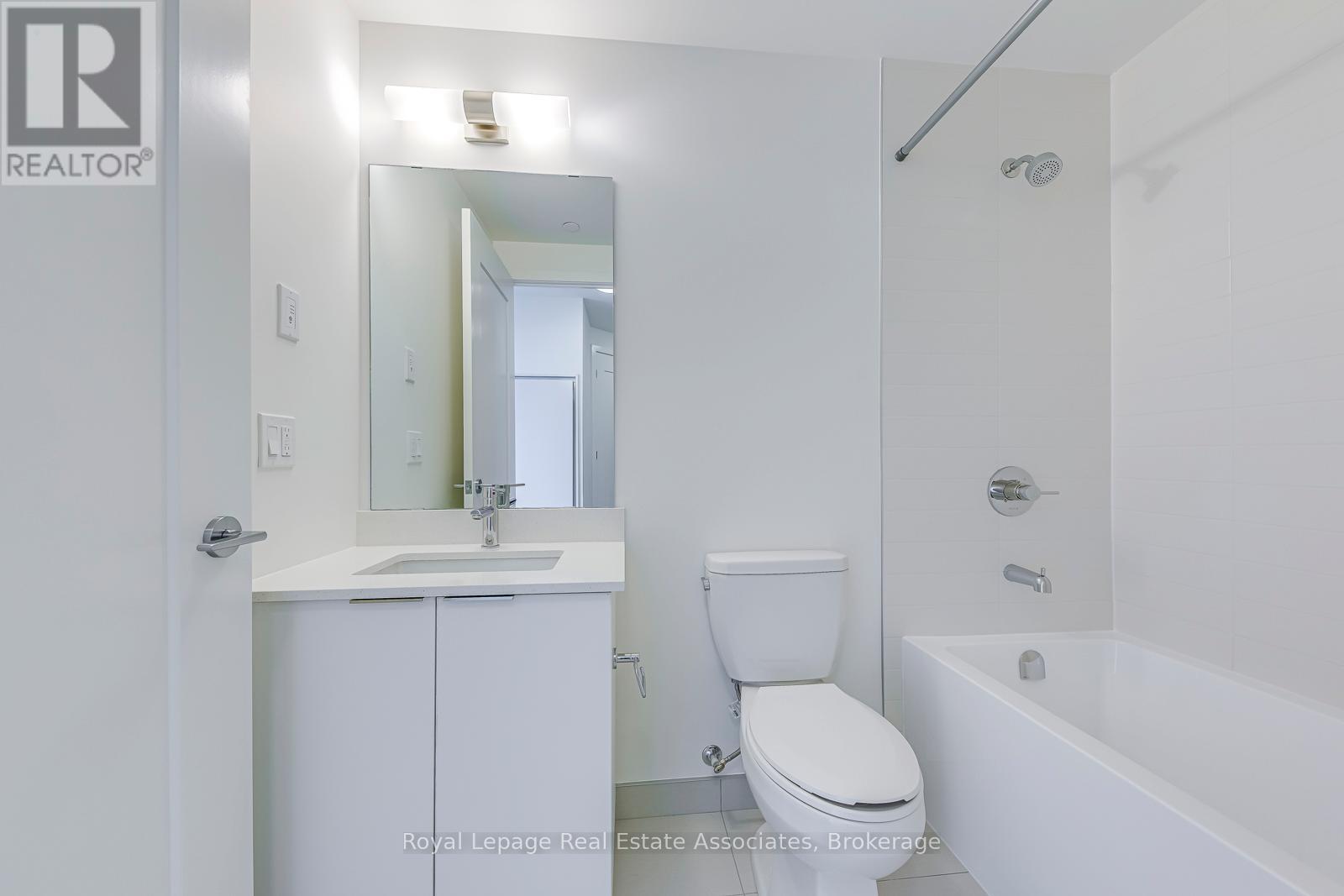 Photo 26 of 903 3079 Trafalgar Road, Oakville ON