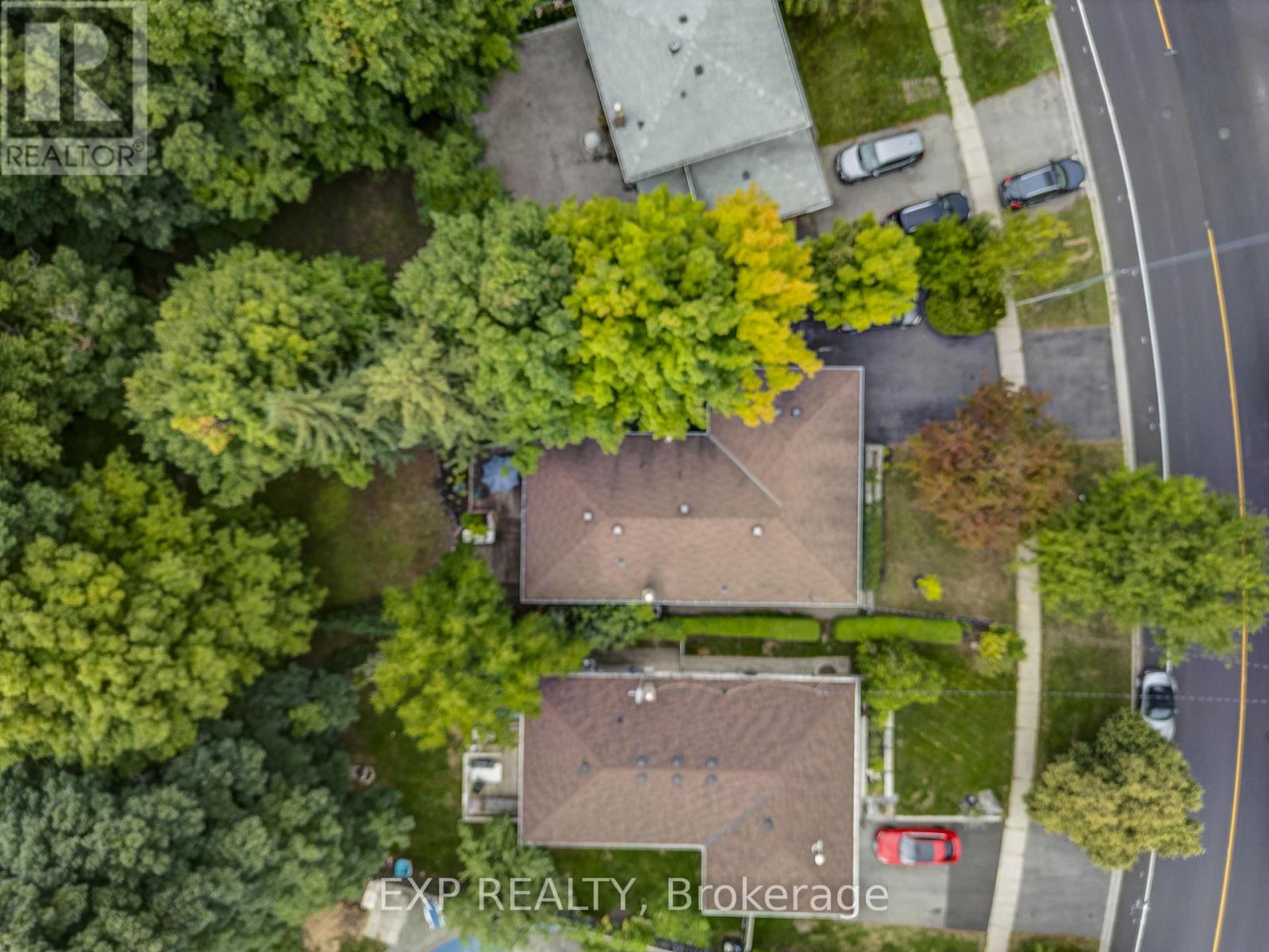 Photo 33 of 338 Delrex Boulevard, Halton Hills ON