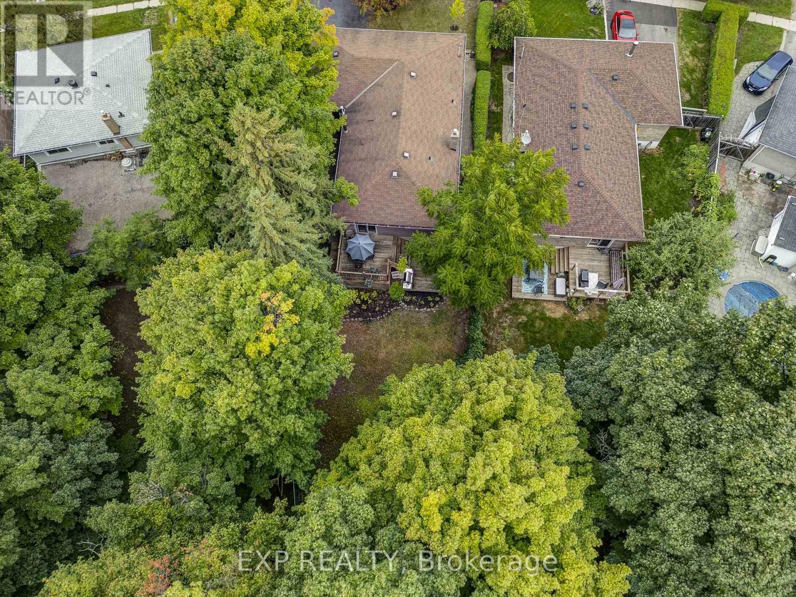 Photo 36 of 338 Delrex Boulevard, Halton Hills ON
