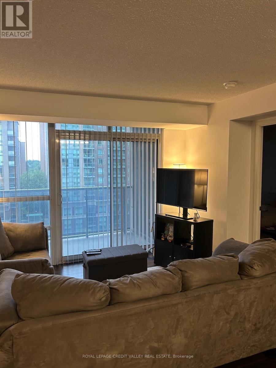 Photo 4 of 908 3 Michael Power Place, Toronto ON