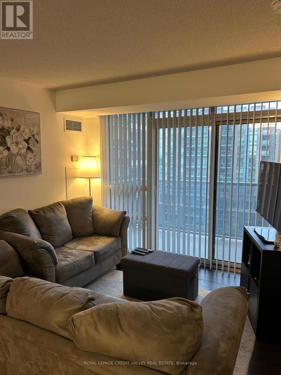 Photo 5 of 908 3 Michael Power Place, Toronto ON