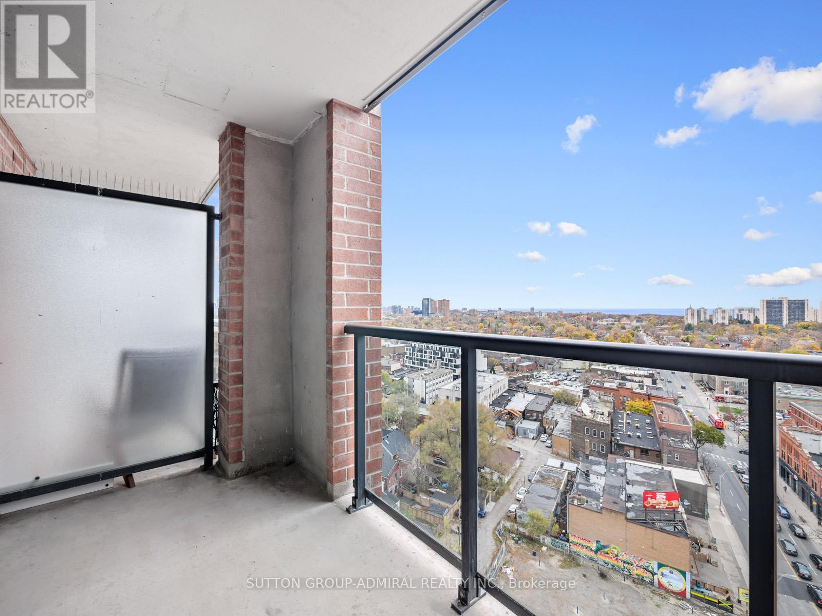 Photo 14 of 1715 60 Heintzman Street, Toronto ON