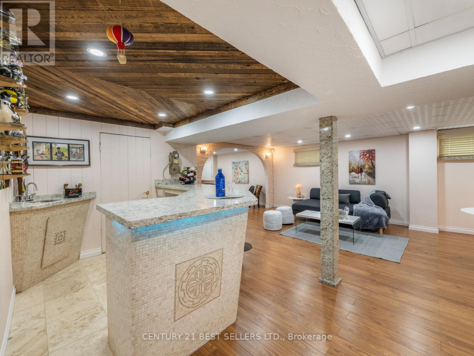 Photo 19 of 15 Blackthorn Lane, Brampton ON
