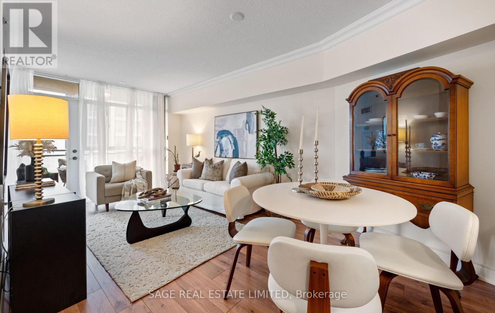 Photo 13 of 1005 3 Marine Parade Drive, Toronto ON