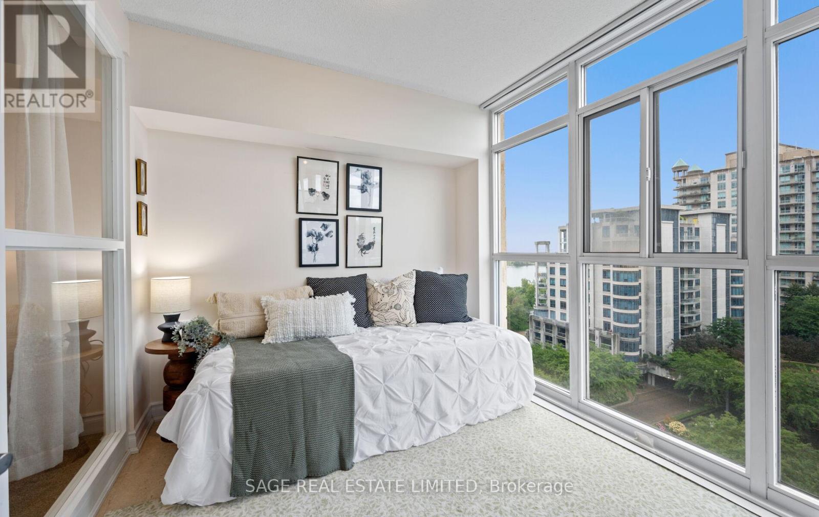 Photo 26 of 1005 3 Marine Parade Drive, Toronto ON