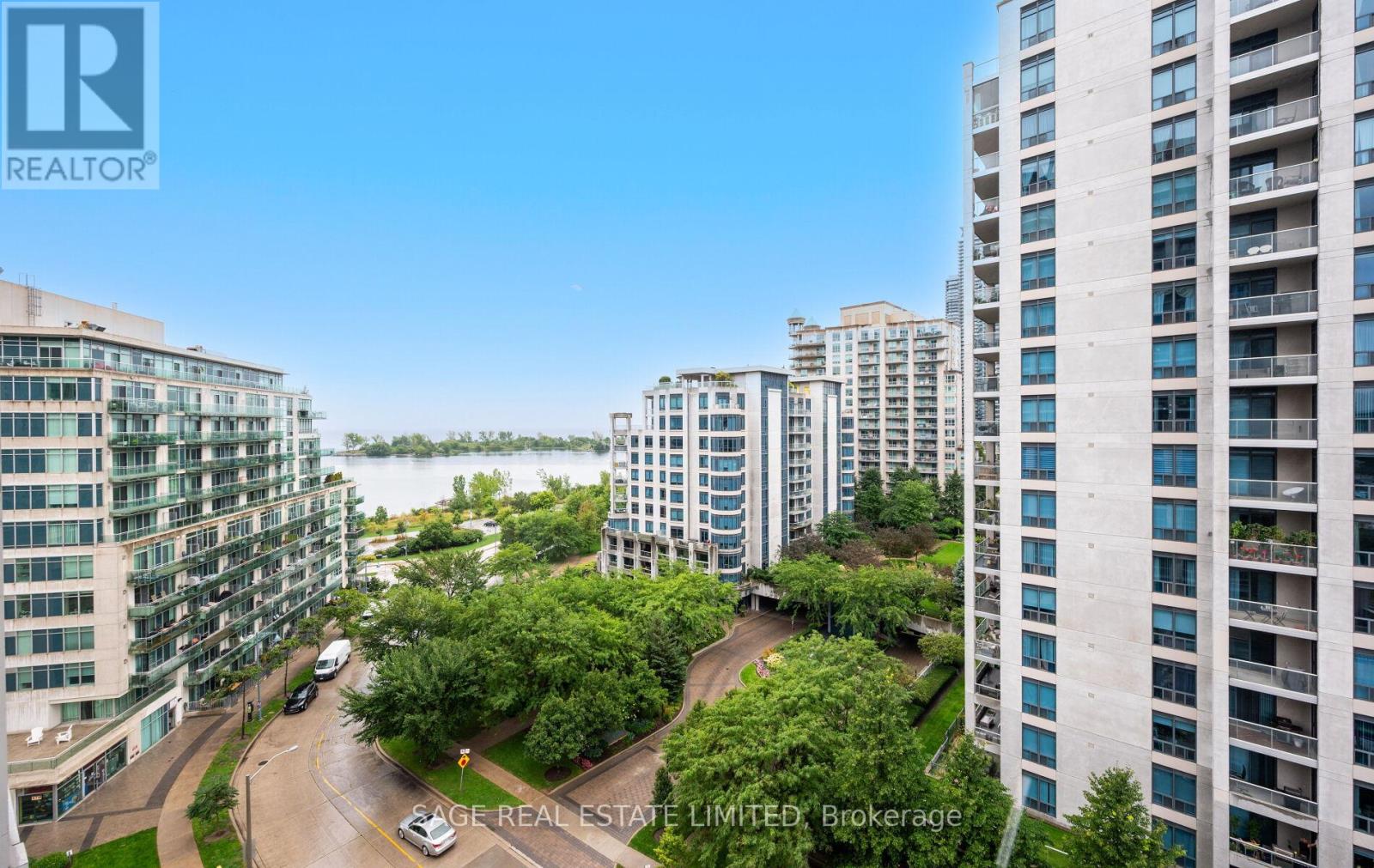 Photo 33 of 1005 3 Marine Parade Drive, Toronto ON