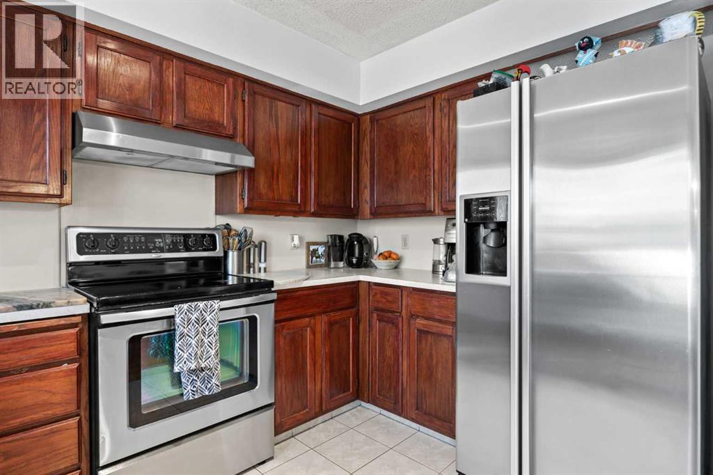 Photo 15 of 108 Templegreen Road Ne, Calgary AB