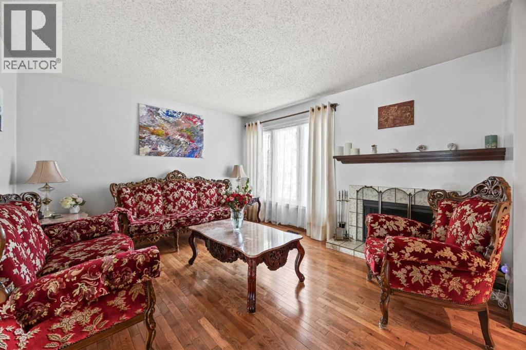 Photo 6 of 108 Templegreen Road Ne, Calgary AB