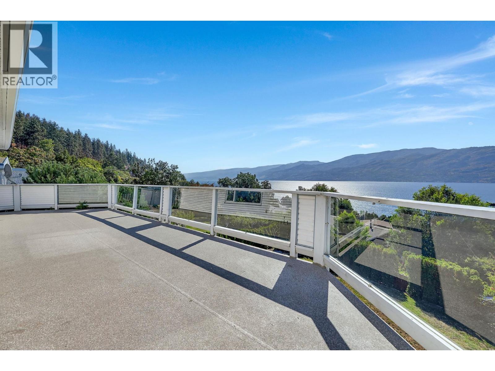 3715 Lornell Crescent, Peachland