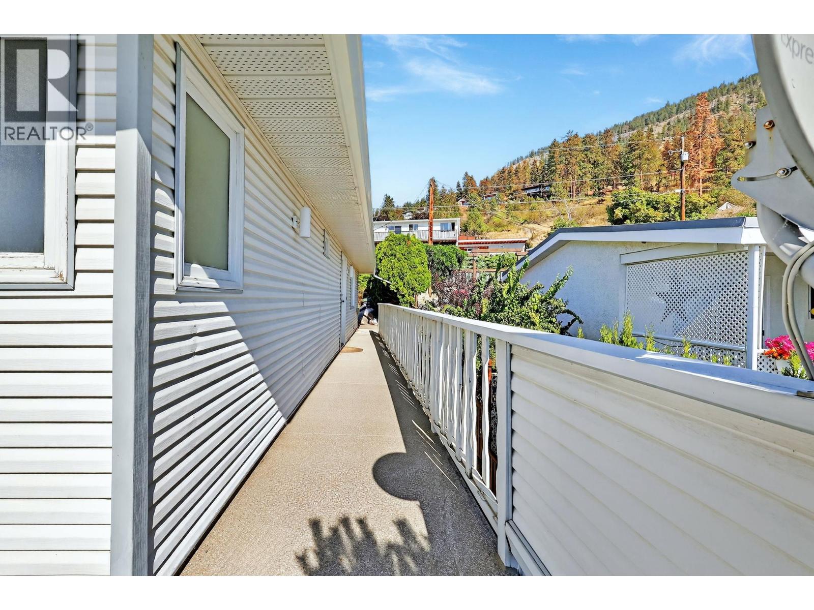 3715 Lornell Crescent, Peachland