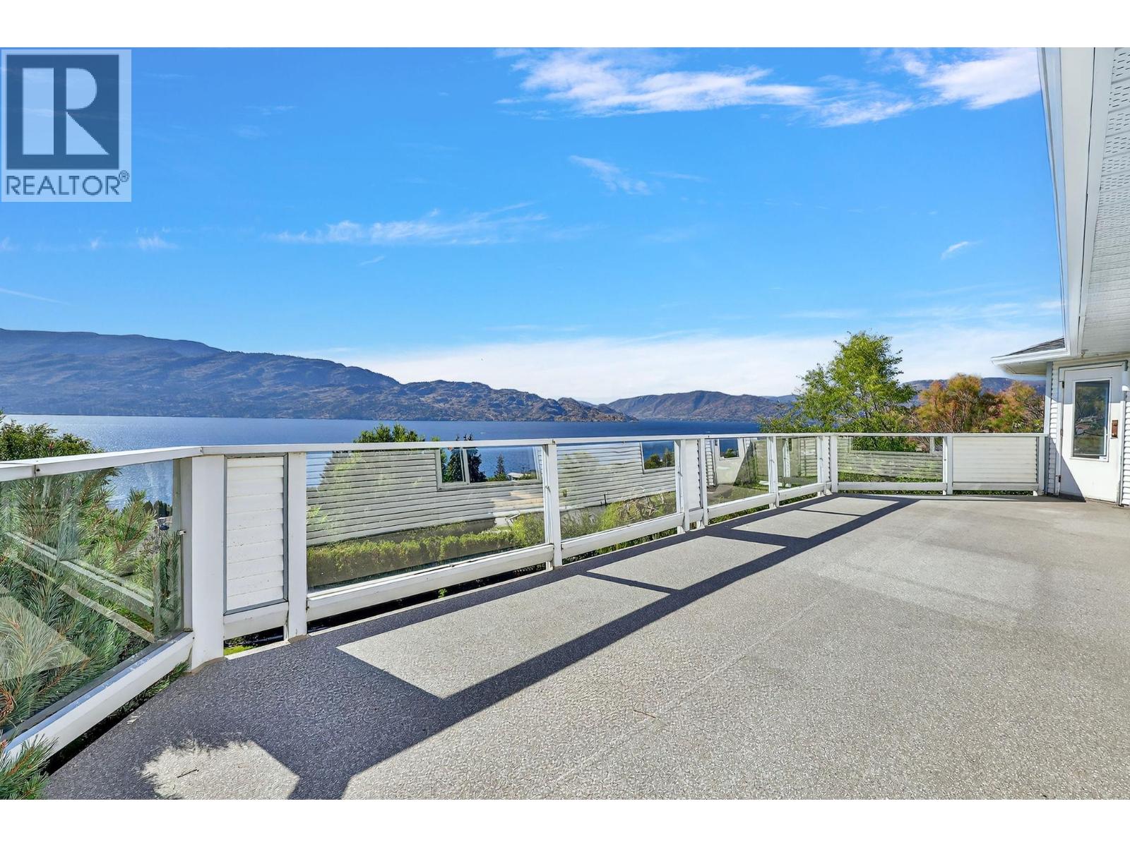 3715 Lornell Crescent, Peachland