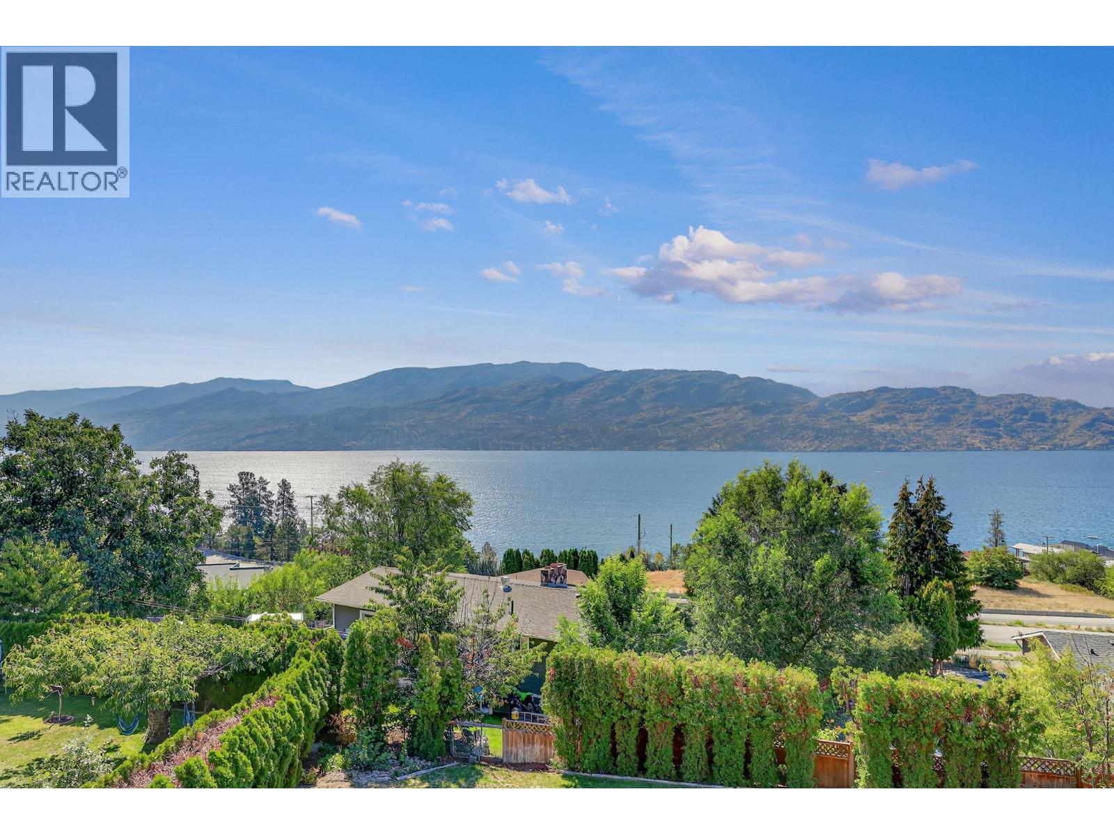 3715 Lornell Crescent, Peachland