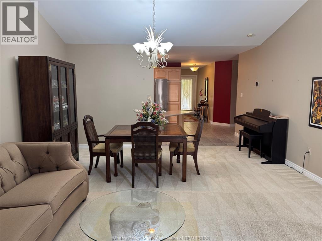 Photo 6 of 11285 Firgrove Drive, Windsor ON
