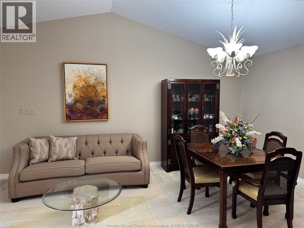 Photo 3 of 11285 Firgrove Drive, Windsor ON