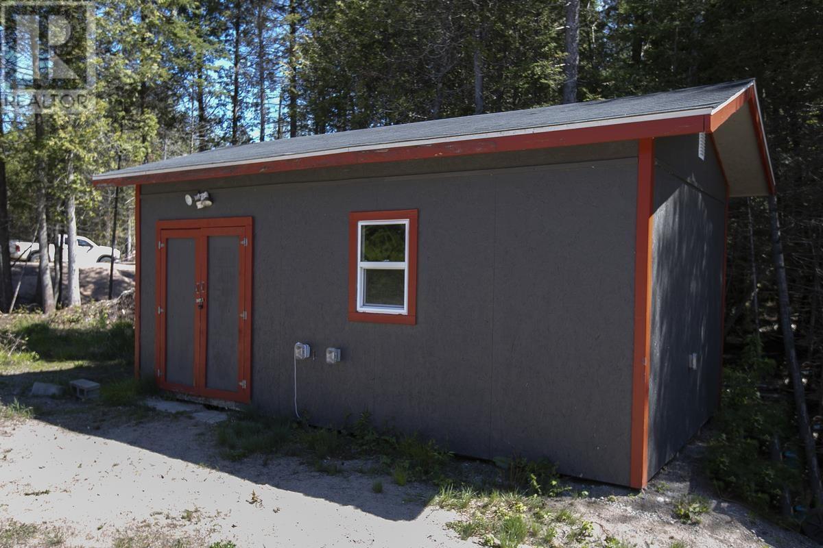 Photo 12 of 937 Sunnyside Beach Rd, Sault Ste Marie ON