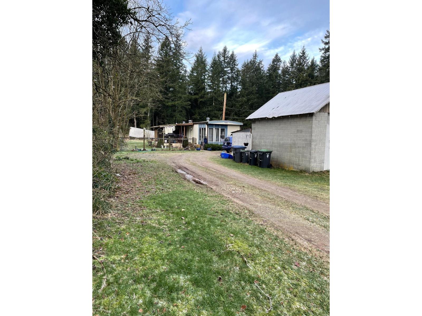Photo 14 of 2185 200 Street, Langley BC