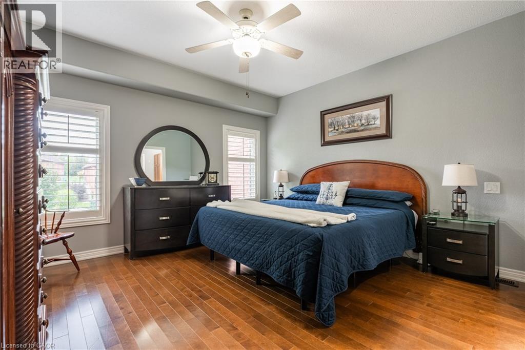 Photo 19 of 13 Iron Bridge Court, Caledonia ON
