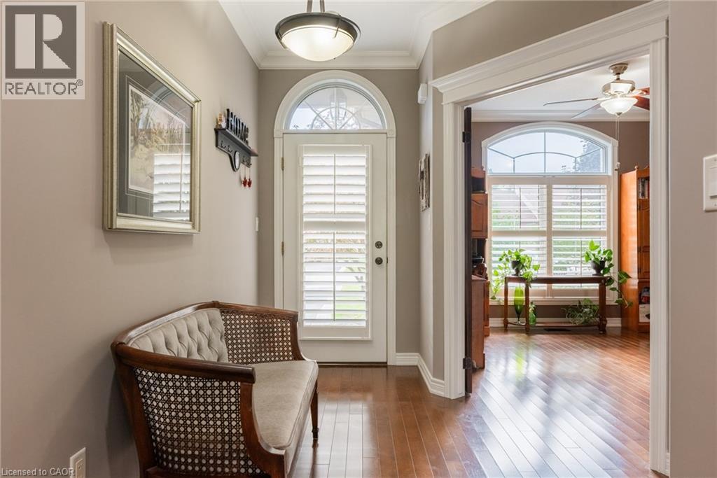 Photo 6 of 13 Iron Bridge Court, Caledonia ON