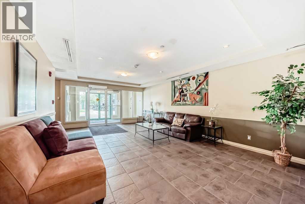 Photo 3 of 227 3111 34 Avenue Nw, Calgary AB