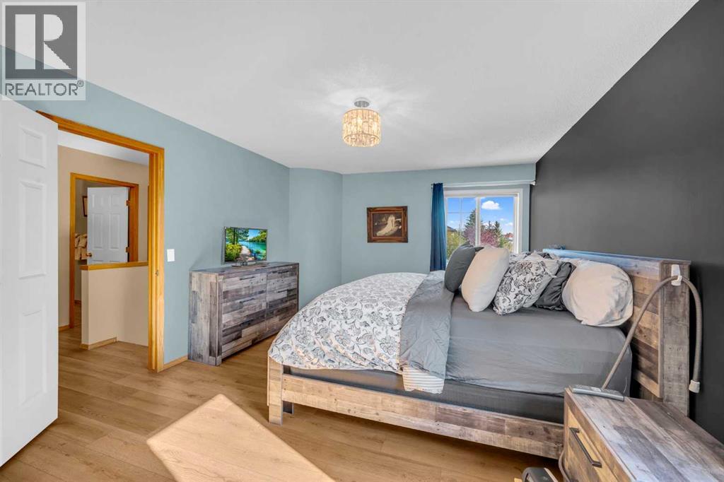 Photo 19 of 198 Panorama Hills Close Nw, Calgary AB
