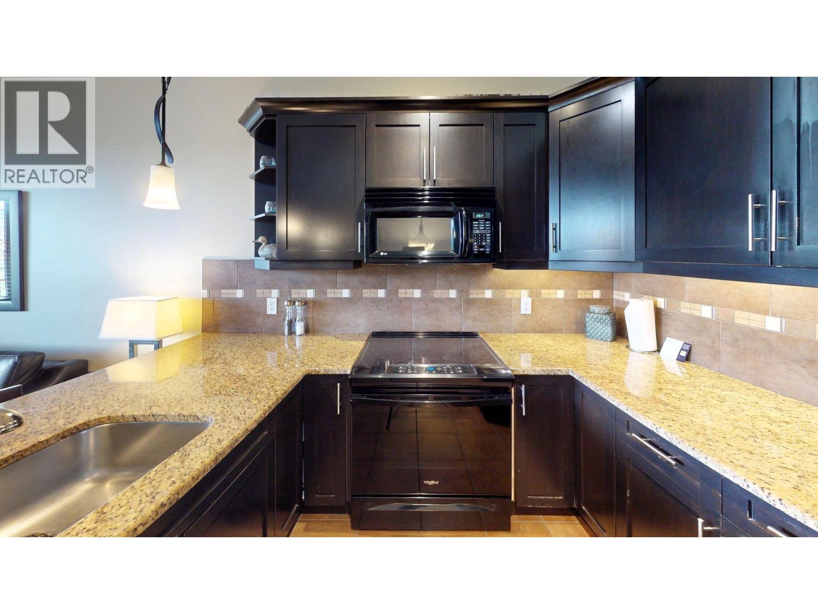 Photo 14 of 800 Bighorn Boulevard Unit 825 E, Radium Hot Springs BC