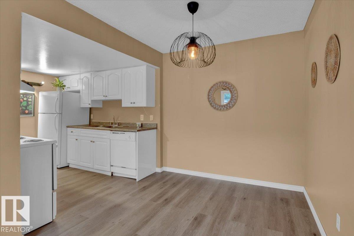 Photo 14 of 500 2908 116 A Av Nw, Edmonton AB