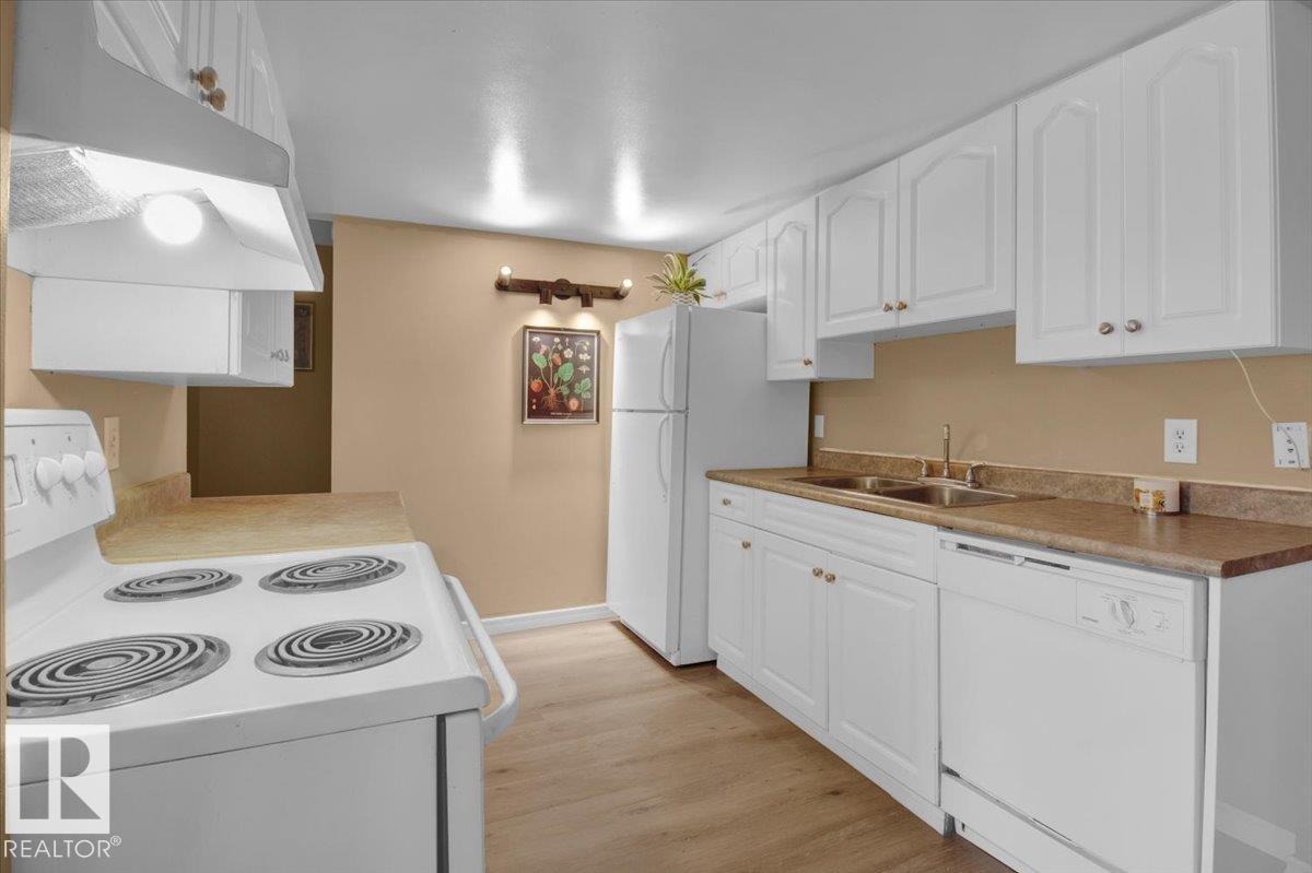 Photo 17 of 500 2908 116 A Av Nw, Edmonton AB