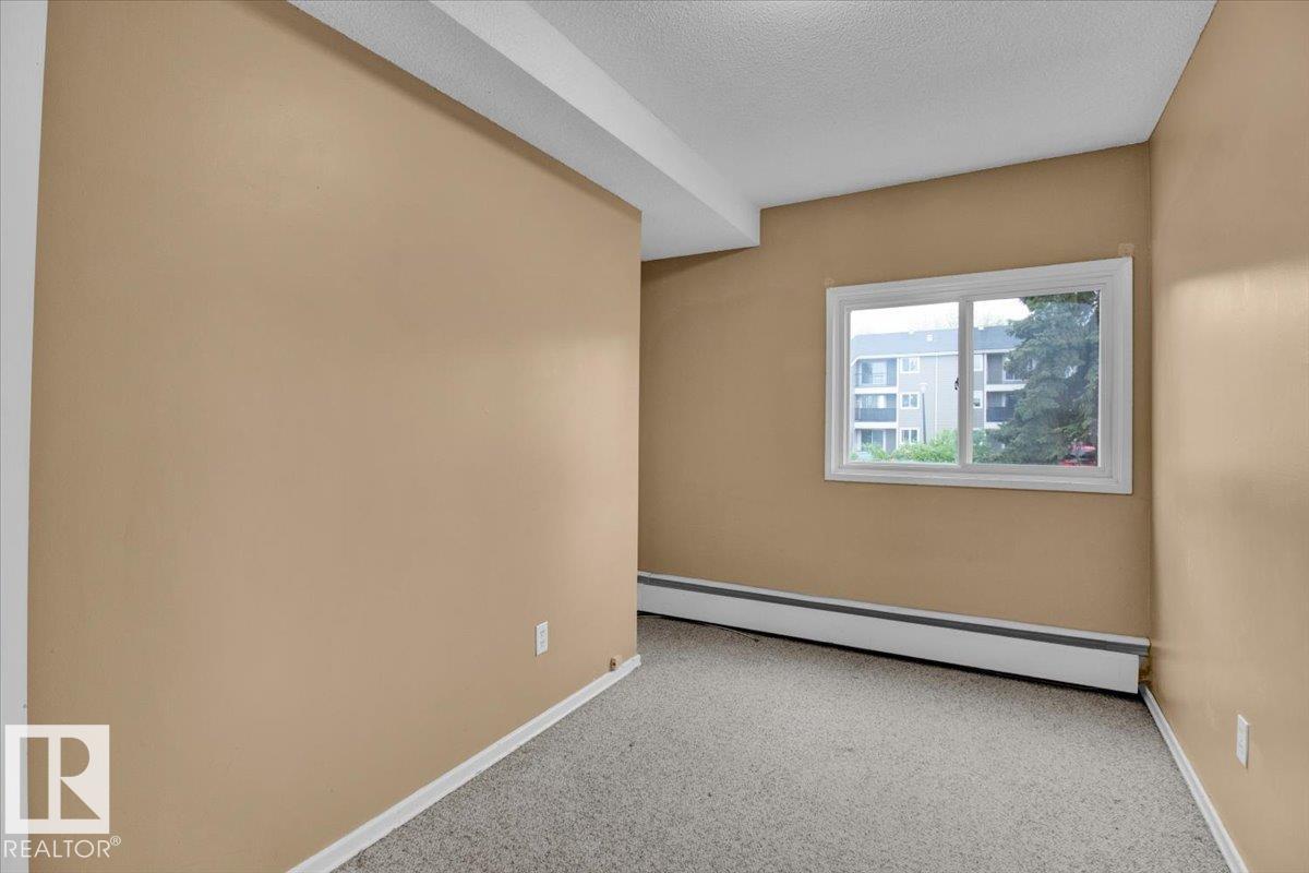Photo 24 of 500 2908 116 A Av Nw, Edmonton AB