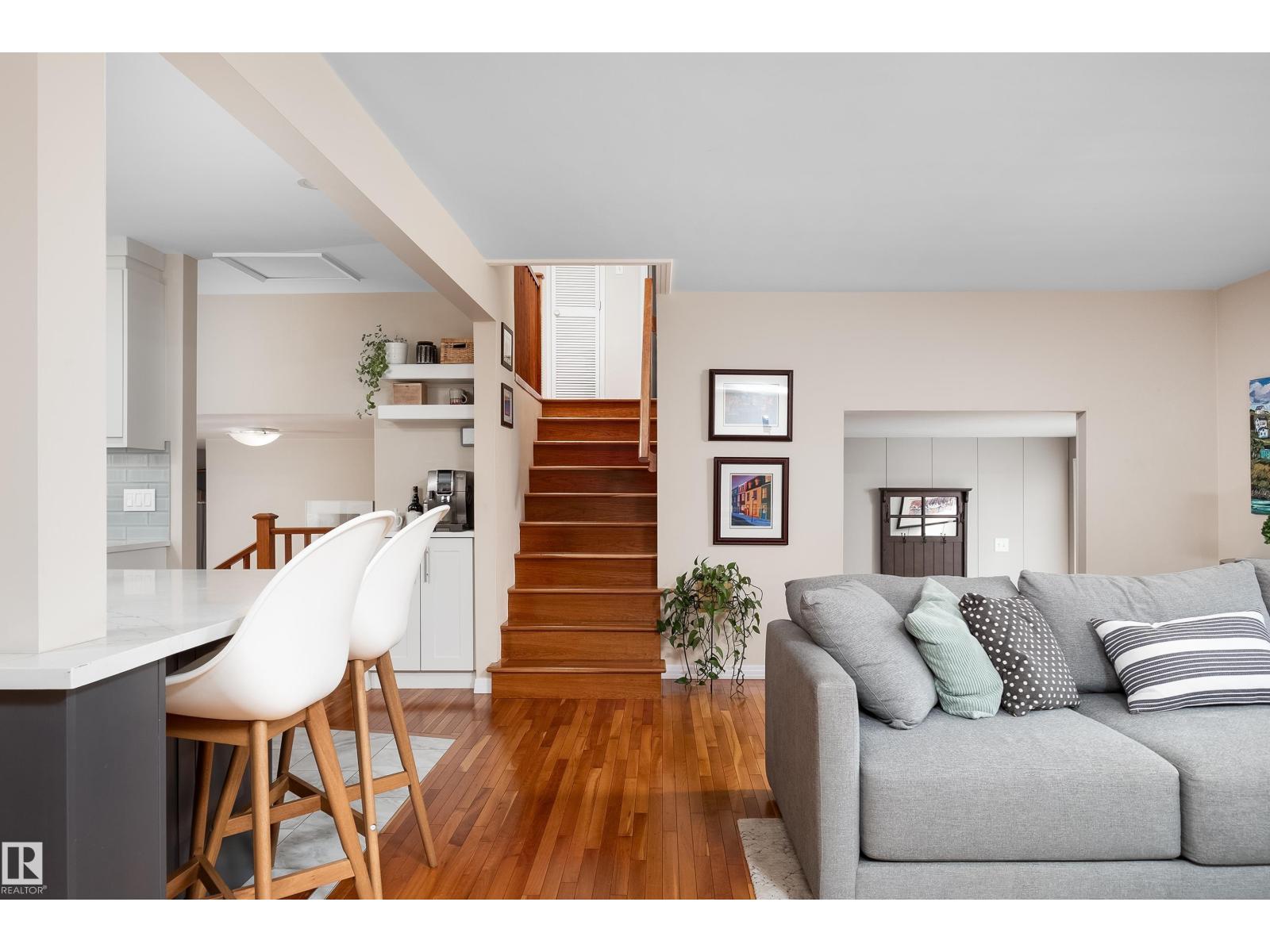 Photo 15 of 7708 106 A Av Nw, Edmonton AB