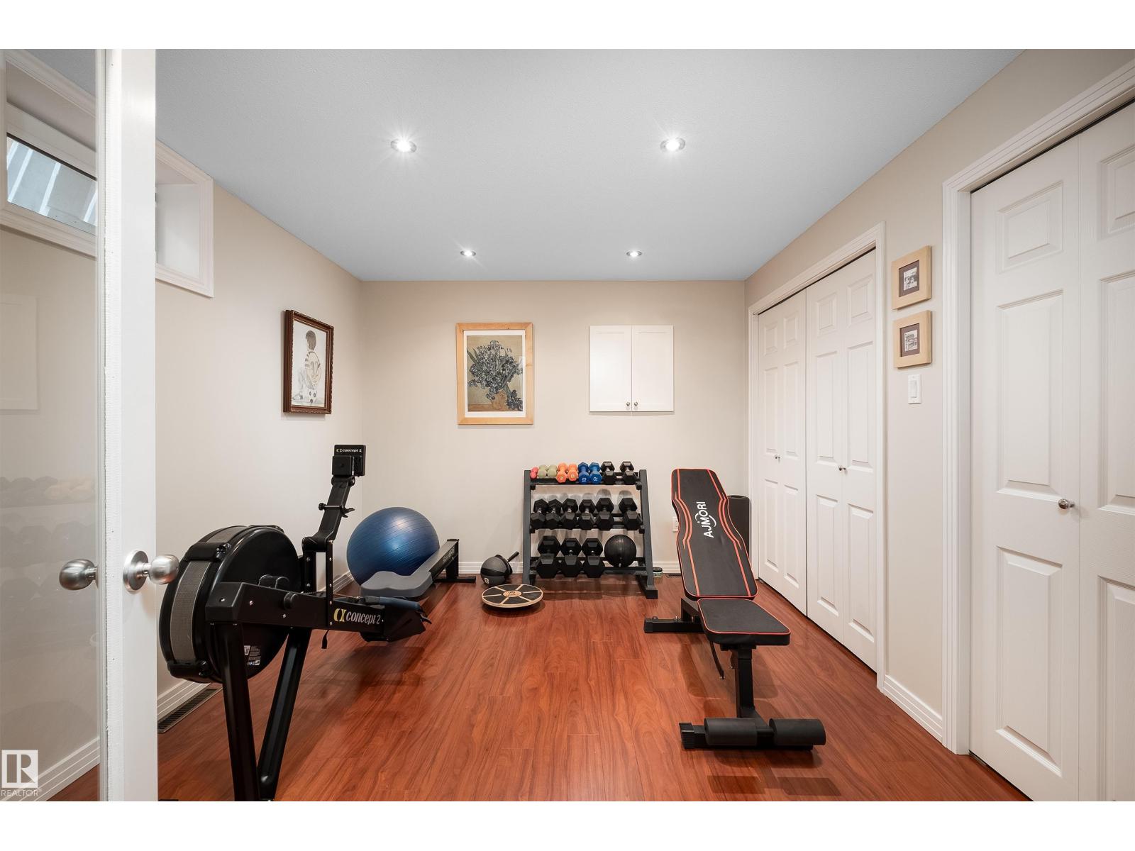 Photo 31 of 7708 106 A Av Nw, Edmonton AB