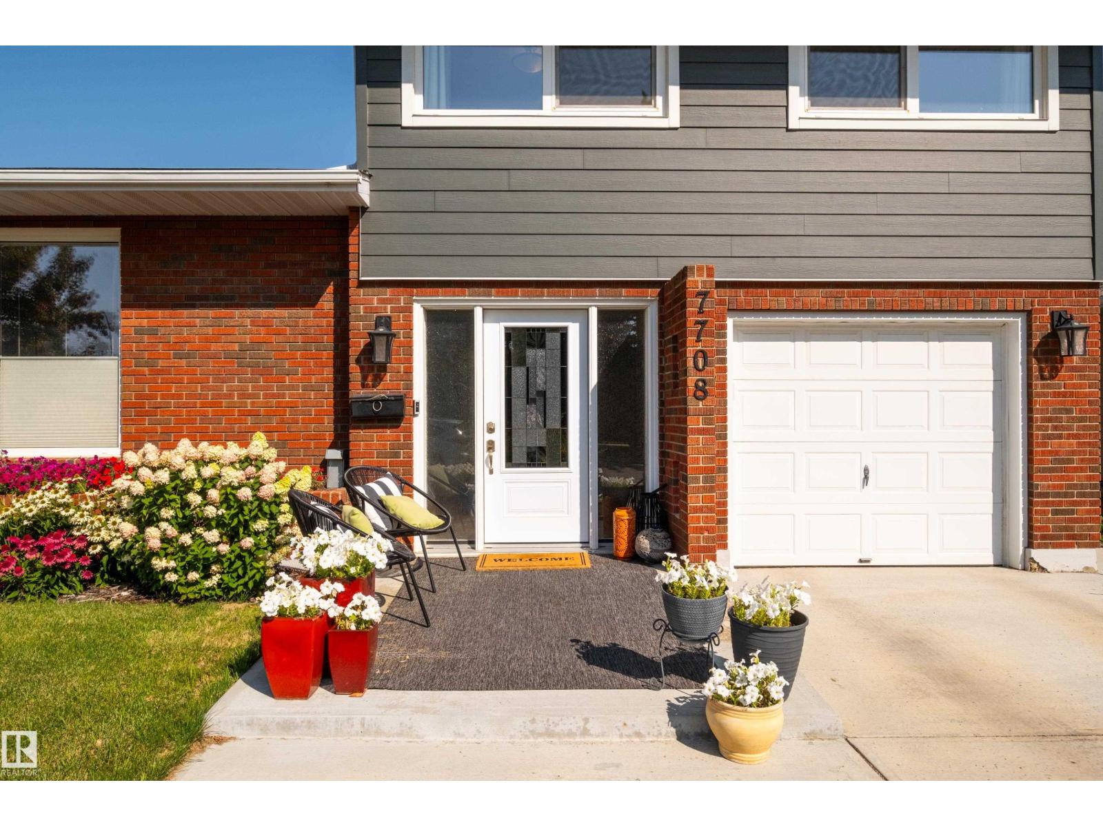 Photo 39 of 7708 106 A Av Nw, Edmonton AB
