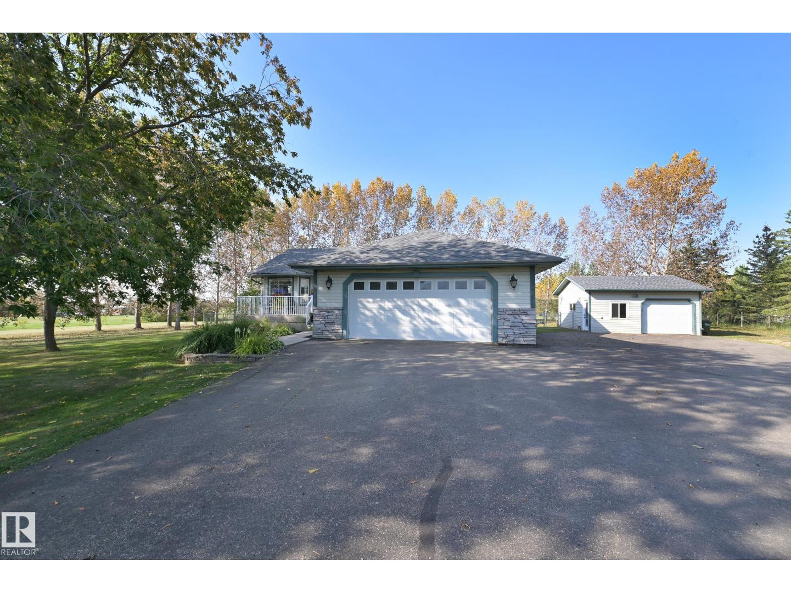 Photo 2 of 98 52349 Rge Rd 222, Rural Strathcona County AB
