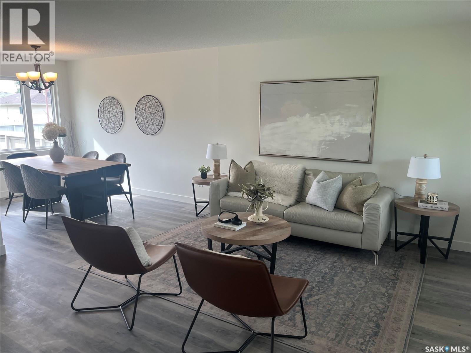 Photo 8 of 711 18th Avenue E, Regina SK