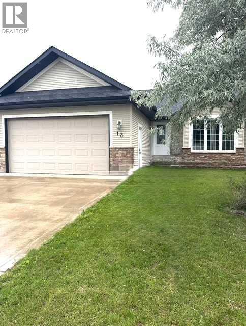 Photo 4 of 13 Coleman Crescent, Blackfalds AB