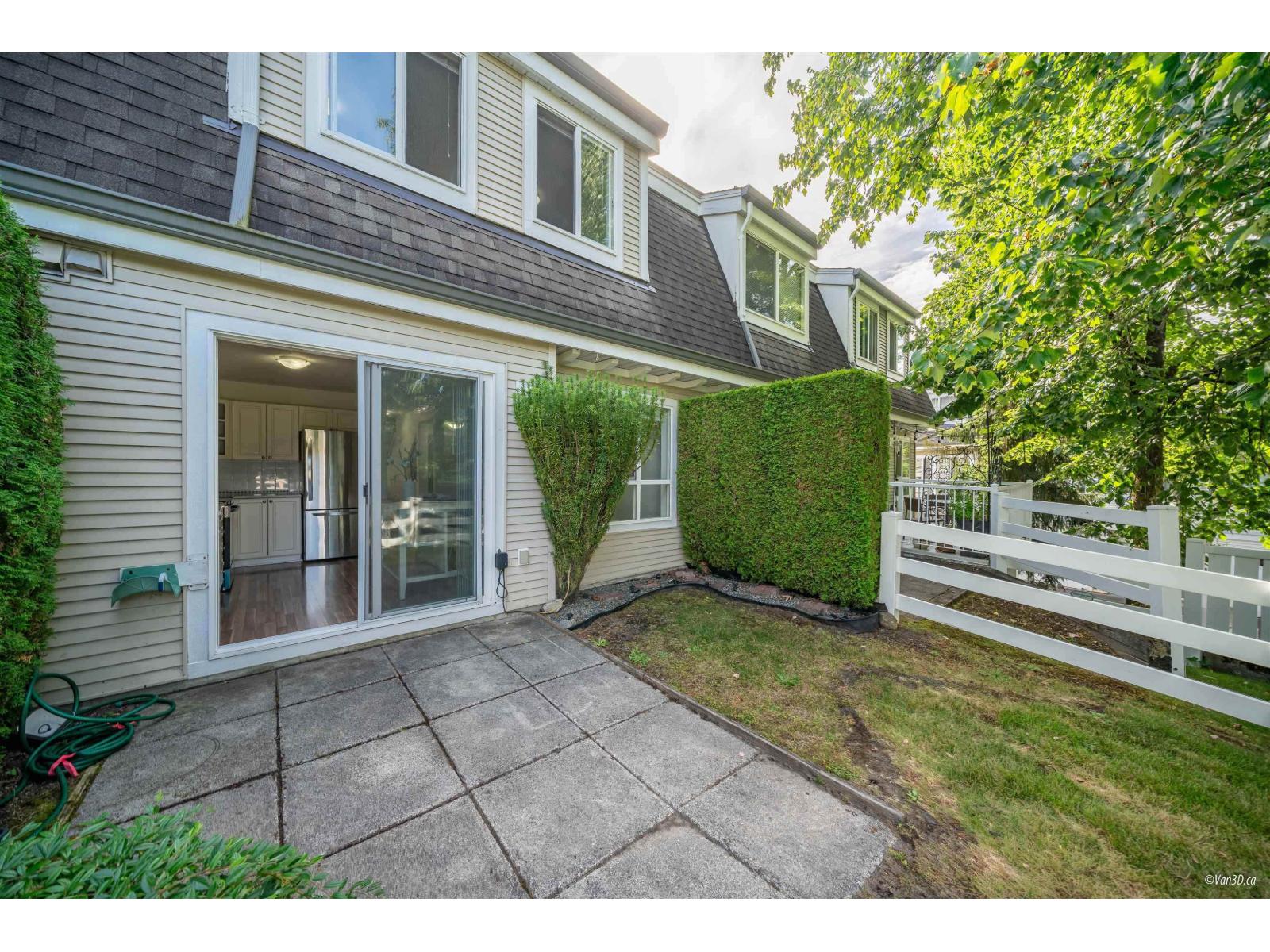 Photo 7 of 41 8930 Walnut Grove Drive, Langley BC