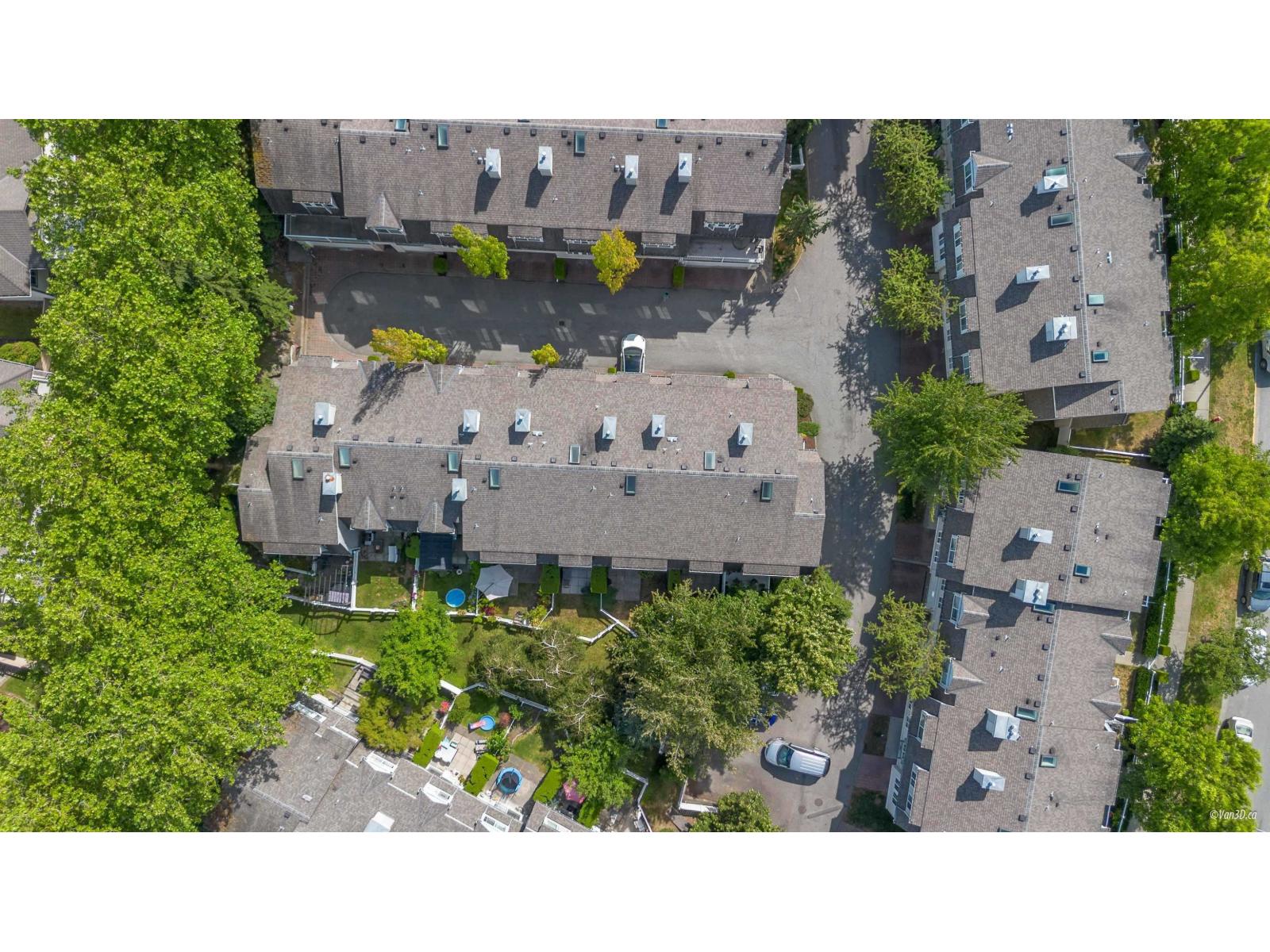 Photo 23 of 41 8930 Walnut Grove Drive, Langley BC