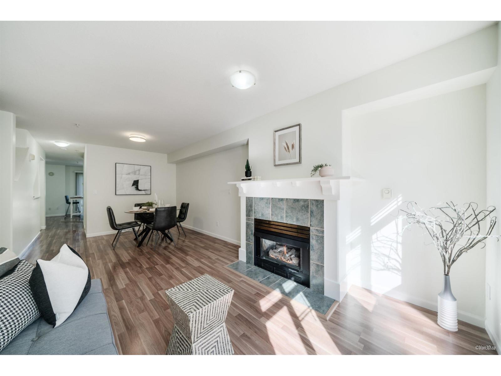Photo 10 of 41 8930 Walnut Grove Drive, Langley BC