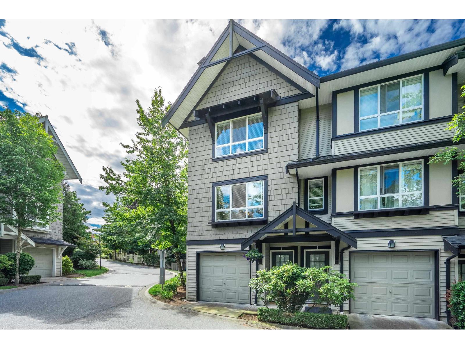 Photo 1 of 1 6747 203 Street, Langley BC