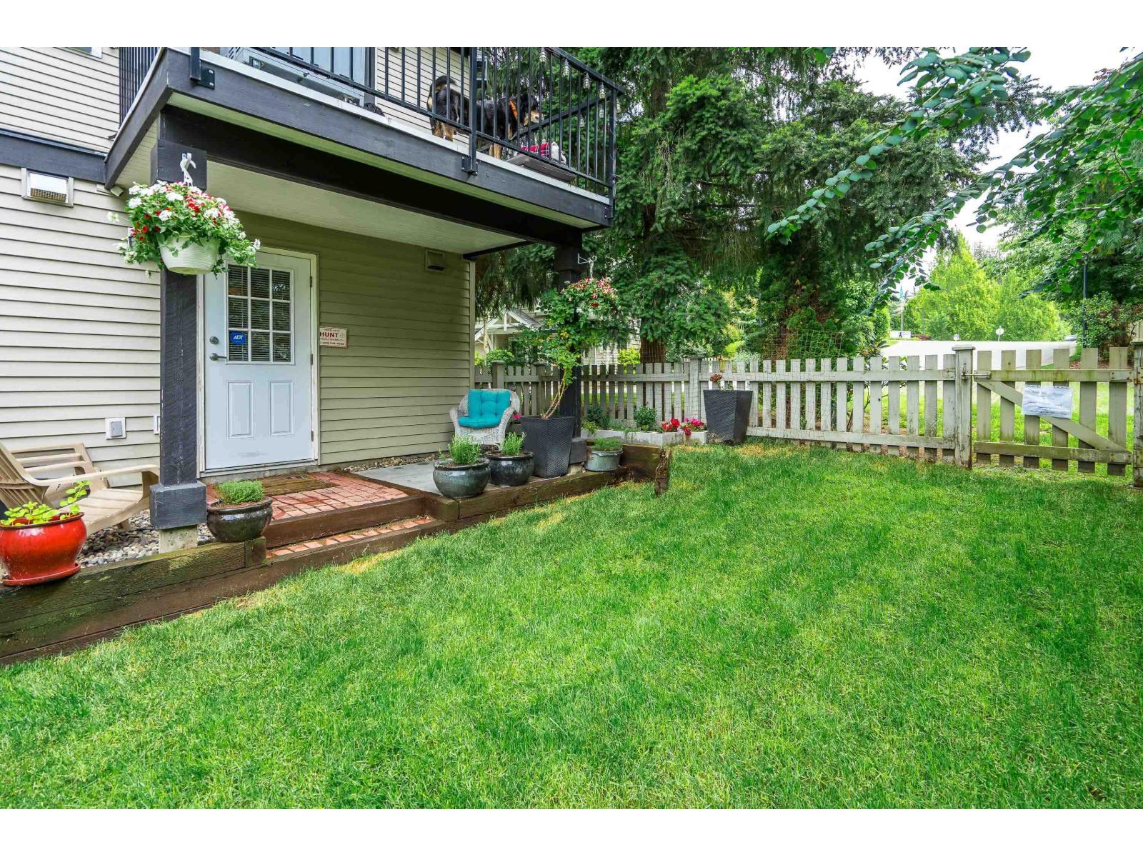 Photo 28 of 1 6747 203 Street, Langley BC