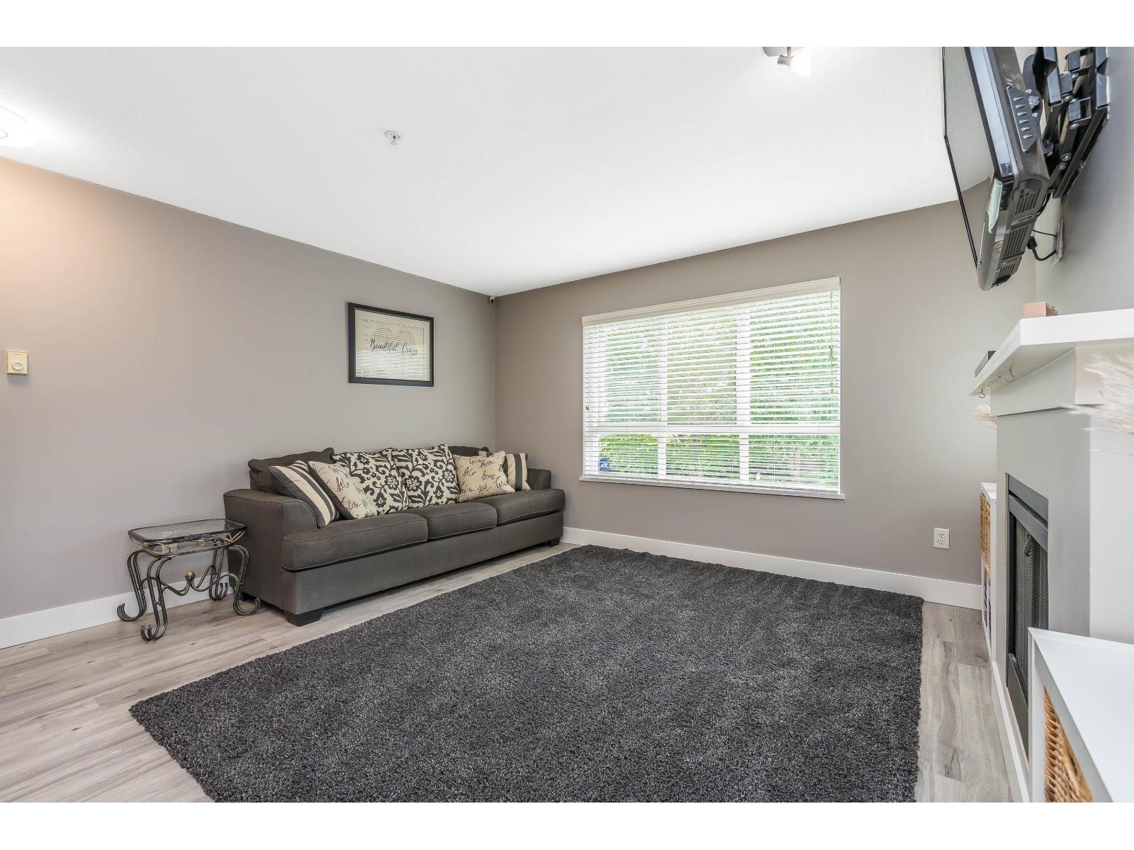Photo 15 of 1 6747 203 Street, Langley BC