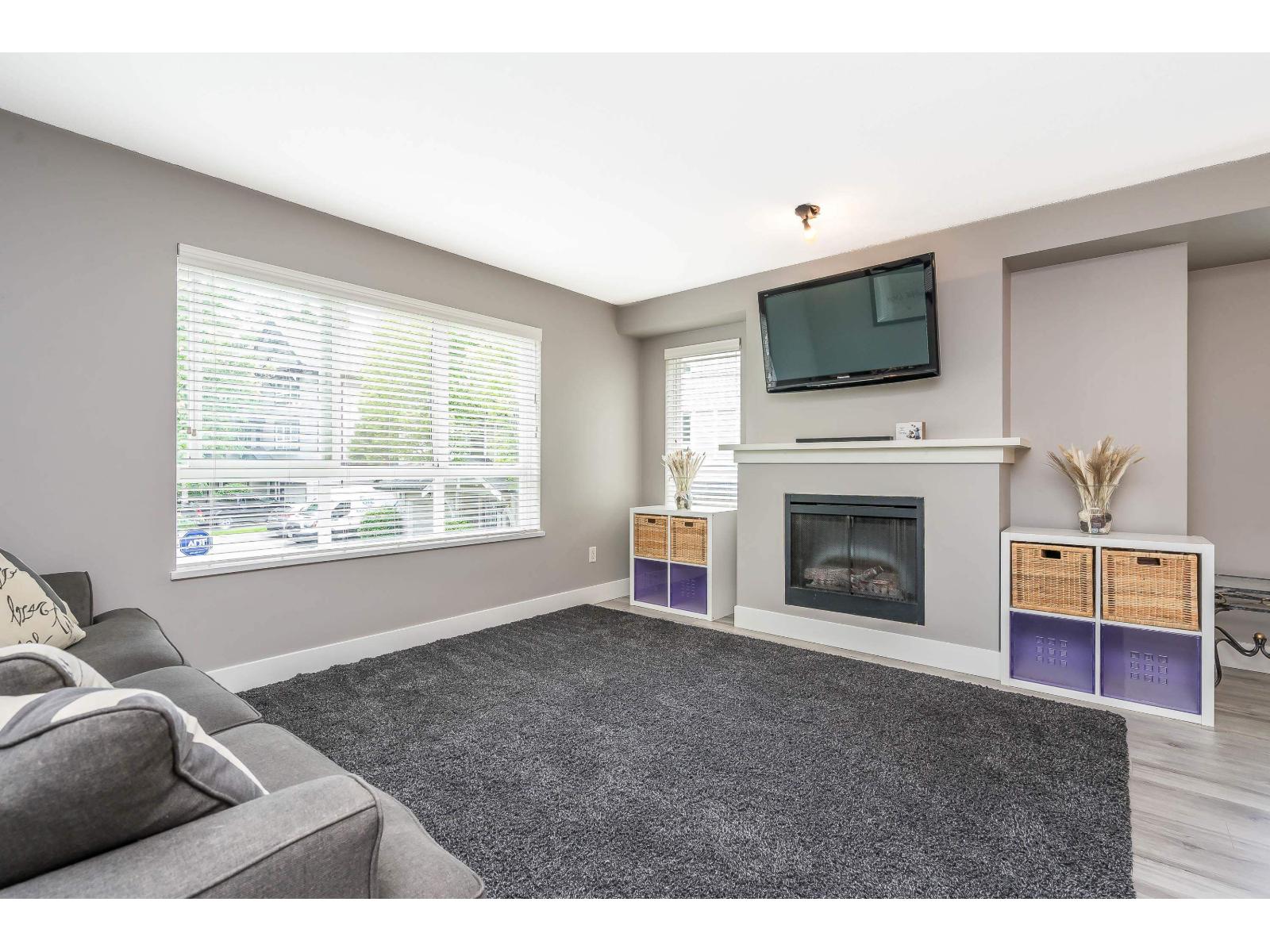 Photo 17 of 1 6747 203 Street, Langley BC