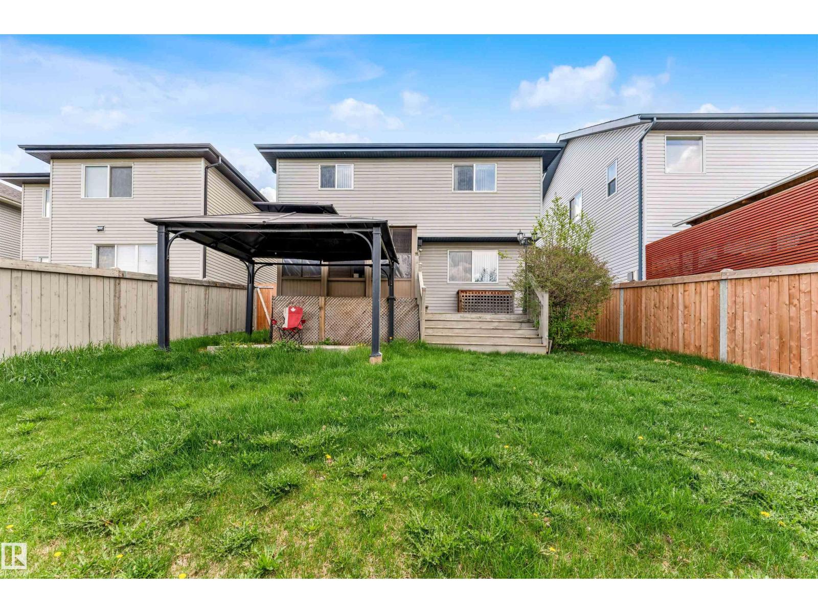 Photo 4 of 144 55 St Sw, Edmonton AB