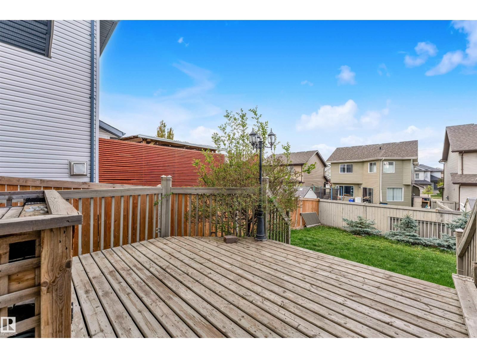 Photo 5 of 144 55 St Sw, Edmonton AB